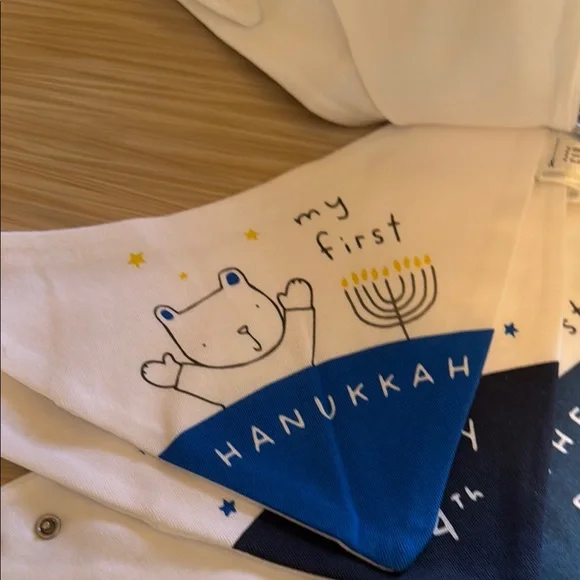 Colorful Holiday Baby Bandana Bib Set - Picture 10 of 14